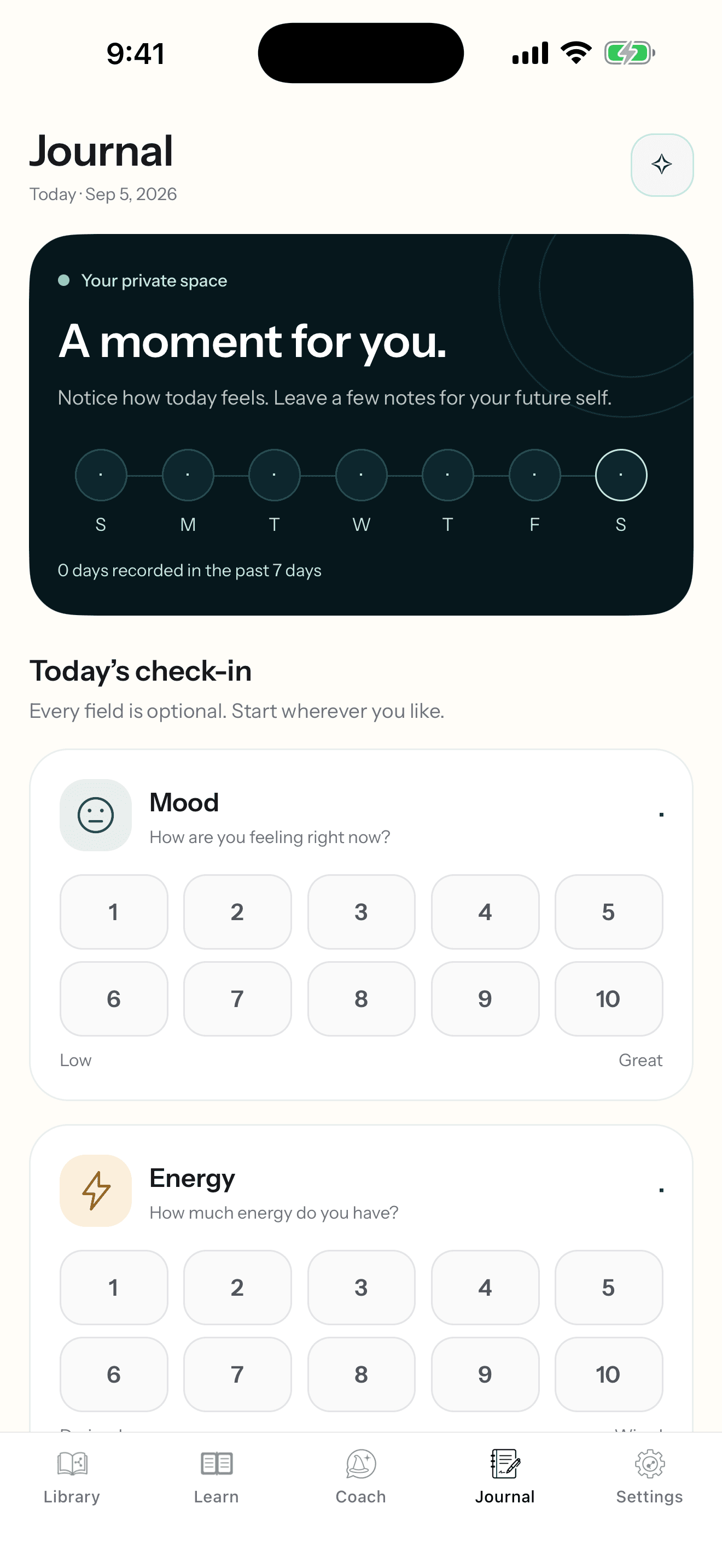 Peptidia 1.4 Journal showing the weekly view and optional daily check-in fields